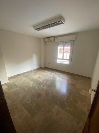 Alquiler de oficina Bulevar