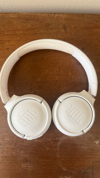 Auriculares Inalámbricos JBL Tune Blancos