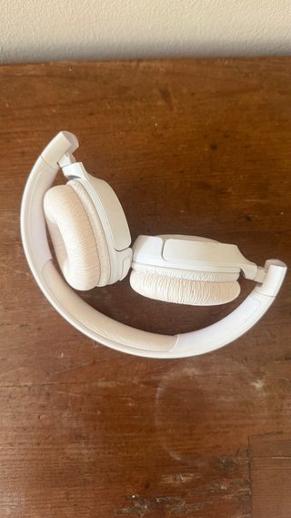 Auriculares Inalámbricos JBL Tune Blancos