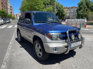 Mitsubishi Montero 2001