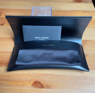 Custodia Saint Laurent pelle nera