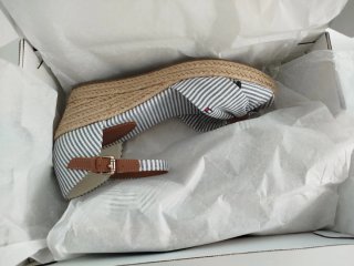 Cuñas Tommy Hilfiger rayas