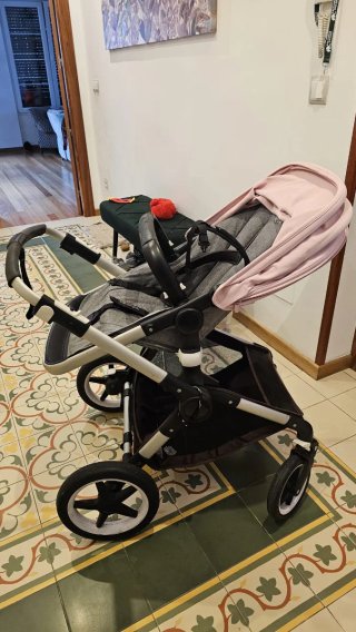 Carrito Bugaboo Fox Capazo + Silla con capota rosa