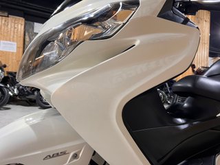 Suzuki Burgman 400 ABS