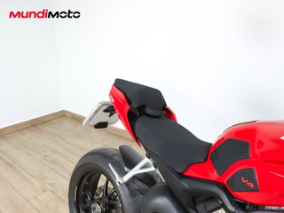 DUCATI STREETFIGHTER 1100 V4 S