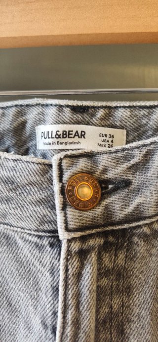 Vaqueros grises Pull&Bear desgastados