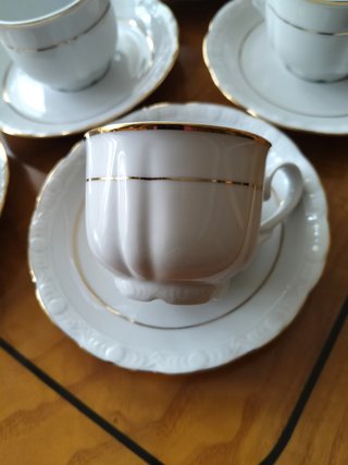 Juego de café nuevo filo dorado