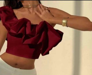Top rojo sin estrenar talla M