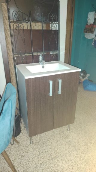 Mueble de baño con lavabo