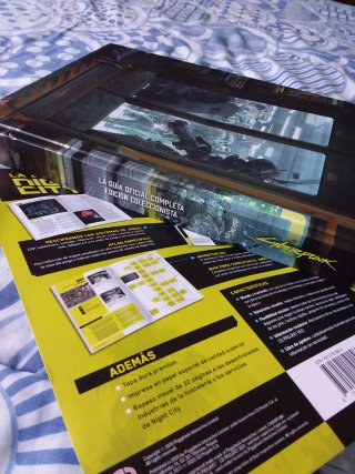 Guía Oficial Coleccionista Cyberpunk 2077