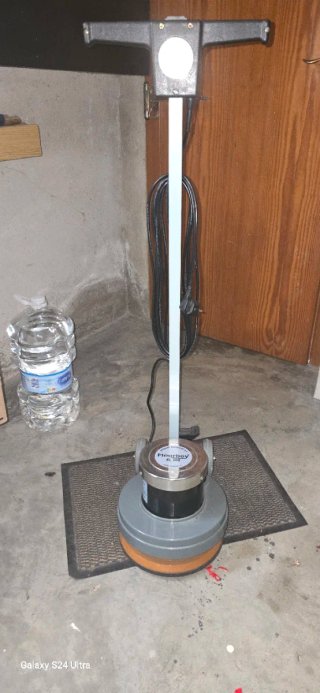 Pulidora de suelos profesional