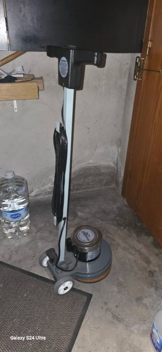 Pulidora de suelos profesional