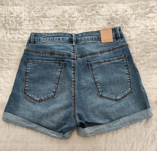 Lote 2 Shorts Stradivarius Negro y Azul