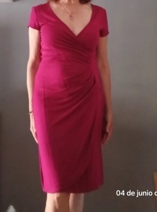 Vestido cruzado fucsia