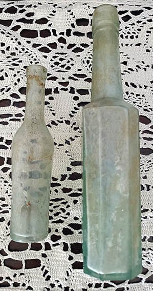 2 Antiche Bottiglie Medicinali