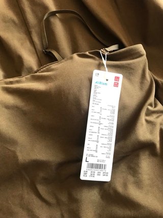 Vestido Uniqlo Airism L con sujetador integrado.