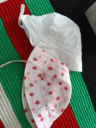 Lote 2 Cappelli Bambina