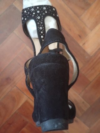 Sandalias negras mujer con pedrería