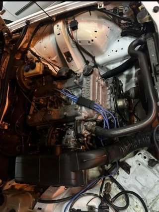 Motor Alfa Romeo 75 1.8
