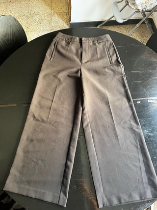 Pantalones cortos, largos y faldas.