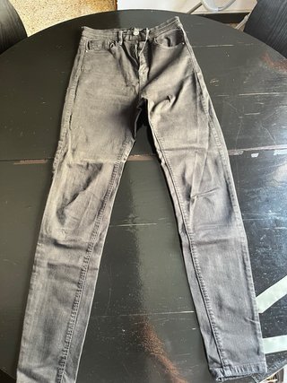 Pantalones cortos, largos y faldas.