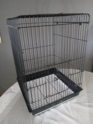Jaula para pájaros.