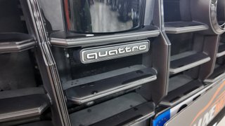 AUDI Q8 55 TFSIe S Line Plus quattro tip