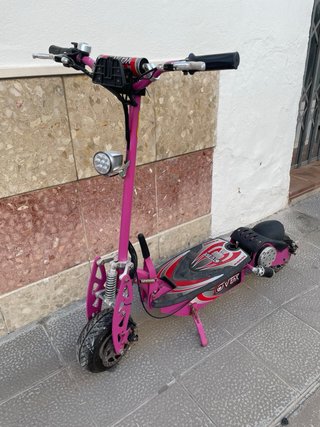 Patinete Eléctrico Rosa