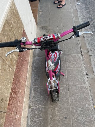 Patinete Eléctrico Rosa