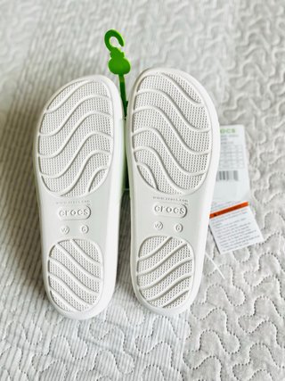 Chanclas Crocs Blancas Talla 36/37 NUEVAS