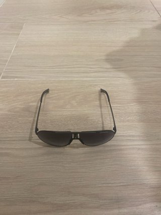 Gafas de sol Carrera hombre negras y grises