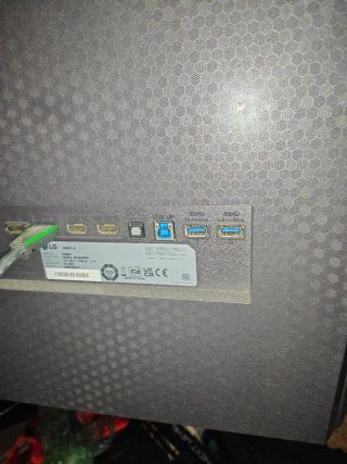 Monitor LG OLED 48 pulgadas + Soporte articulable