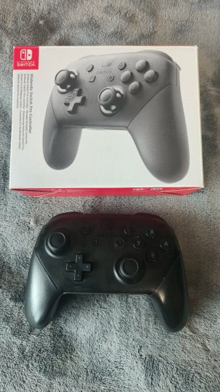 Nintendo Switch Edición Smash+ MandoPro+Accesorios