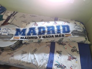 Bufanda Real Madrid Madrid y Nada Más