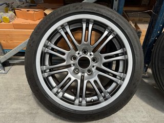 LLANTAS TRASERAS 18” ORIGINALES BMW M3 E46