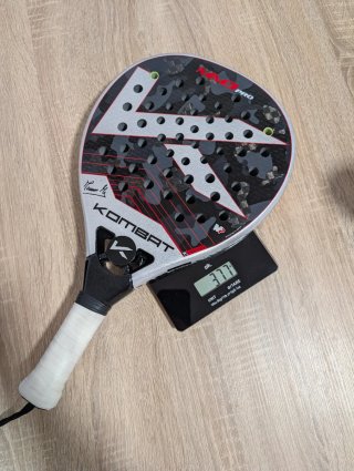 Pala Pádel Kombat Manu Martín