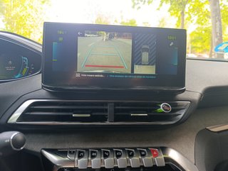 PEUGEOT 3008 Hybrid4 e-EAT8 GT