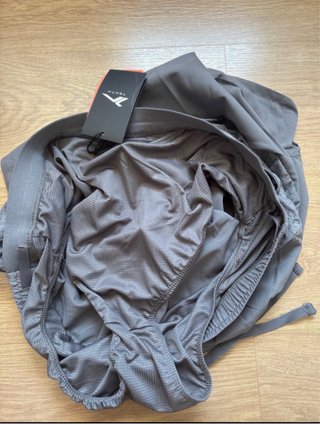 Pantalón corto deportivo gris XL