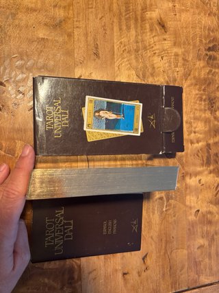 Tarot Universal Dalí 1ª Ed. Española 1984 Naipes
