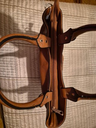 Bolso de mano marrón
