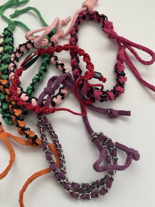 Pulseras hechas a mano
