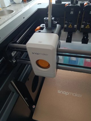 Impresora 3D Snapmaker prácticamente a estrenar