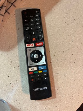 Televisor smartTV de 24 pulgadas con Wifi, apps
