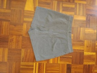 Falda pantalón corta gris