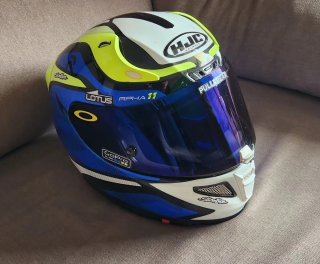 Casco HJC RPHA 11