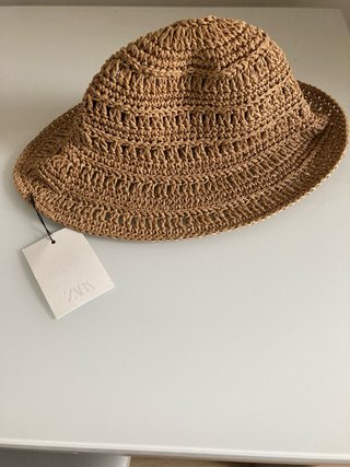 Gorro Zara tejido