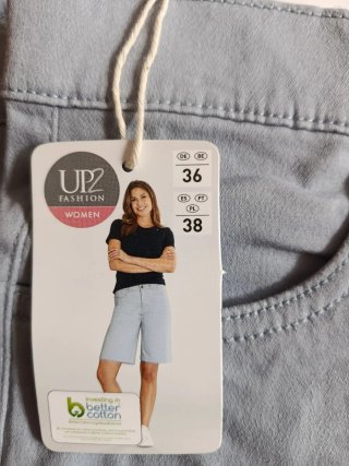 Bermudas mujer celestes verano