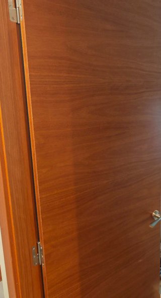 Puerta interior madera