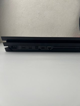 Console Sony Playstation 4 Pro - Software 10,00