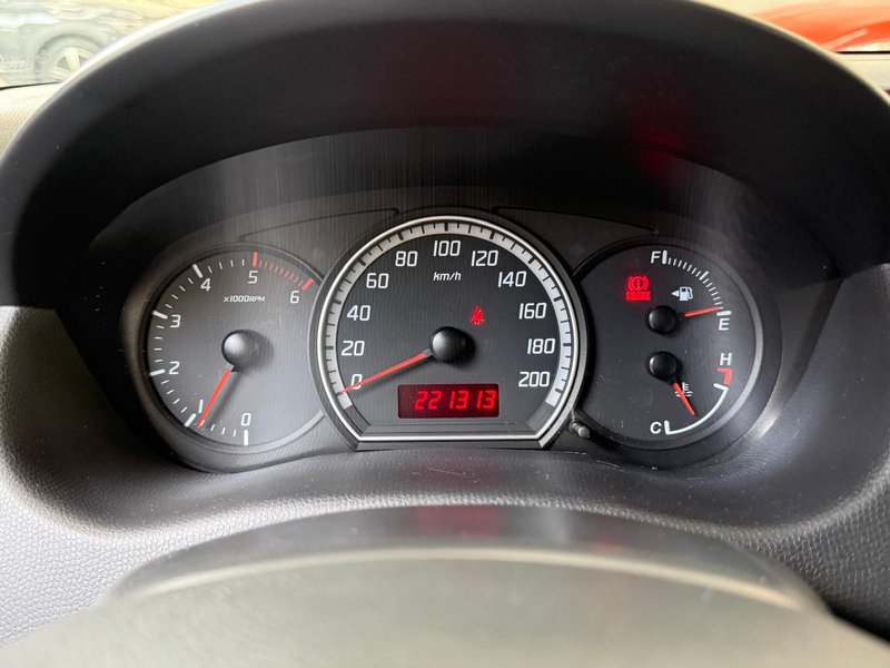 Suzuki Swift 1.3 DDis GL 3p 2010, foto 3
